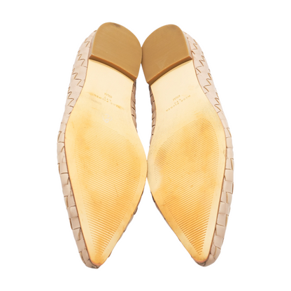 Nude Flats