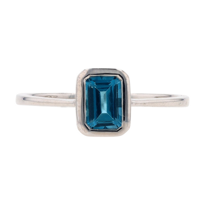 Sterling Silver London Blue Topaz Fashion Ring