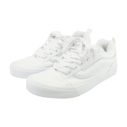 Knu Skool Low-Top Athletic Shoes