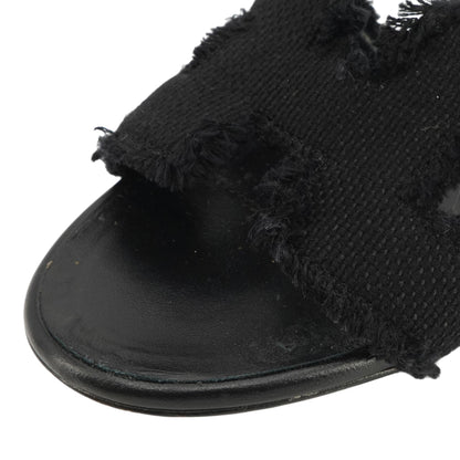 Oasis Sandal in Black