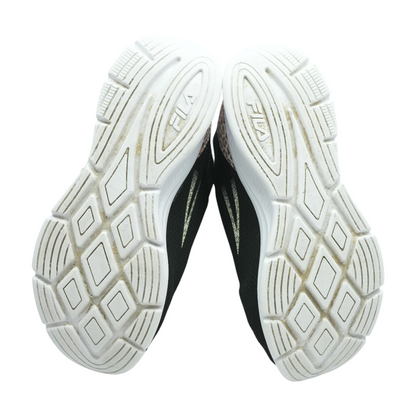 Low-Top Athletic Shoes