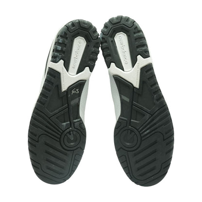 550 White Low Top Athletic Shoes