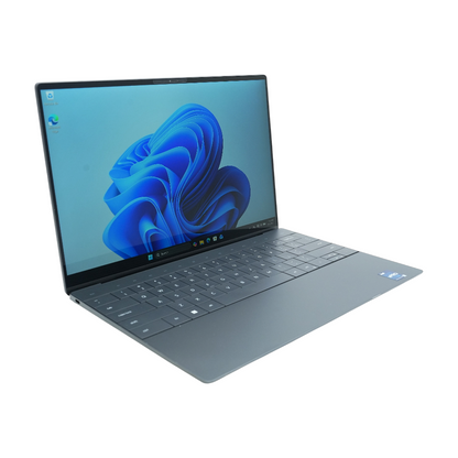 13.4" XPS Gray Intel Core i7 2.20GHz 32GB RAM 1TB NVME/SSD