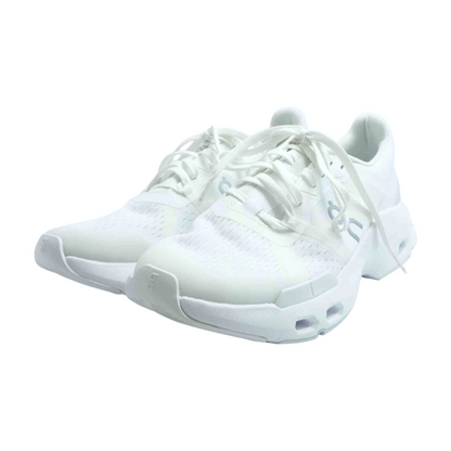 Cloudpulse Low-Top Athletic Shoes