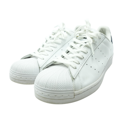 Superstan Low-Top Athletic Shoes