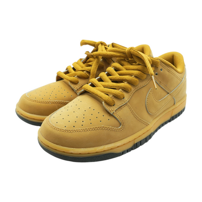 Dunk Low Retro SE Low-Top Athletic Shoes