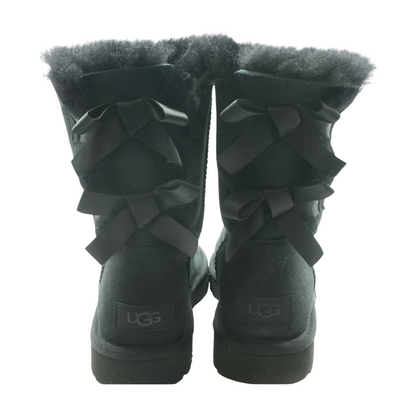 Black Boots