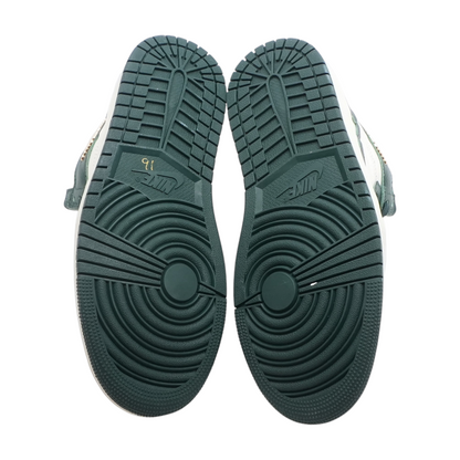 Jordan 1 Retro High-Top Athletic Shoes