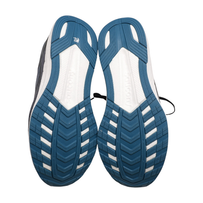 Freedom 5 Low-Top Athletic Shoes
