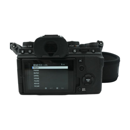 X-T4 Mirrorless Camera With 18-55mm 1:2.8-4 RL Lens