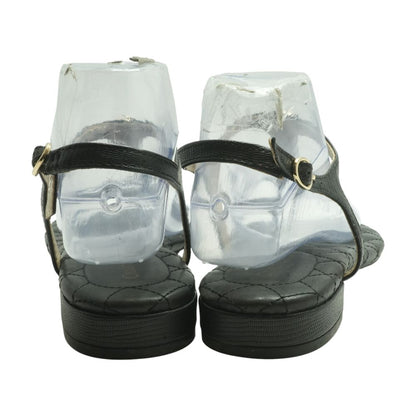 Black Flat Sandals