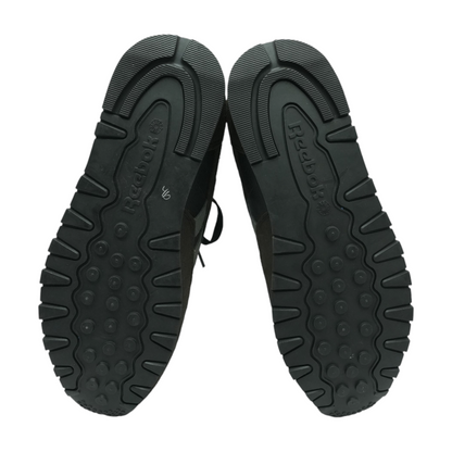 Classic Leather Low-Top Athletic Shoes