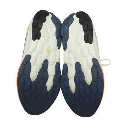 Fresh Foam 520V9 Low-Top Athletic Shoes