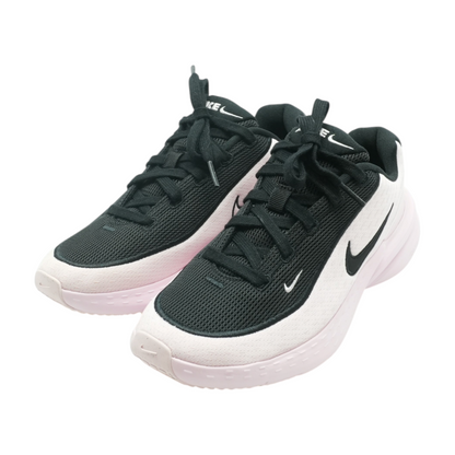 Uplift SC Low-Top Athletic Shoes