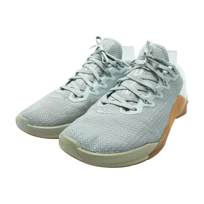Metcon 5 Low-Top Athletic Shoes