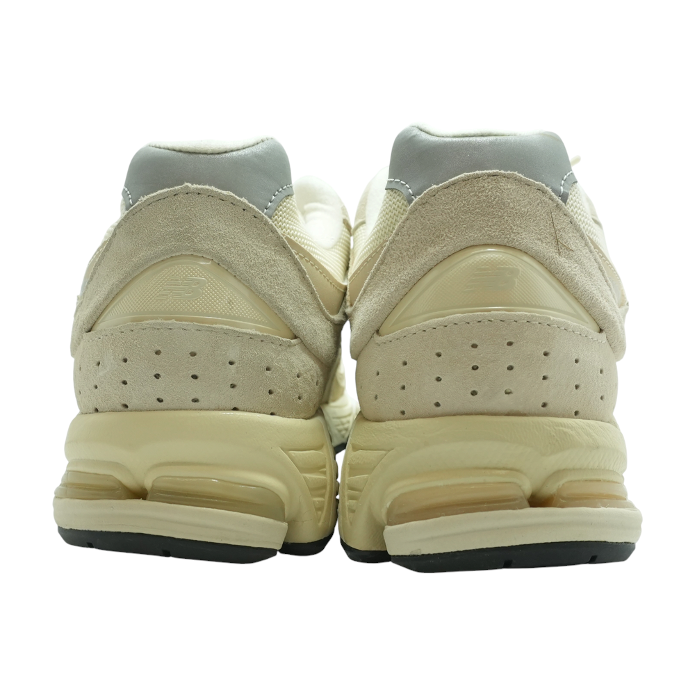 2002R Low-Top Athletic Shoes