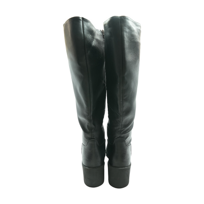 Black Boots