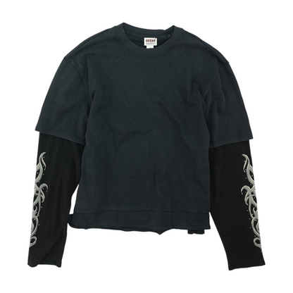 Black Solid Sweatshirt Pullover
