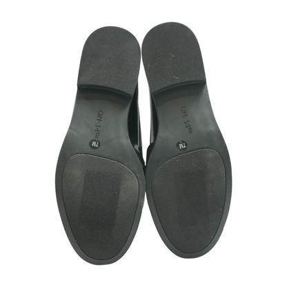Black Flats