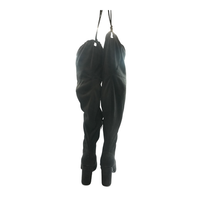 Black Boots