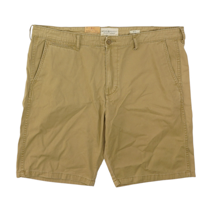 Khaki Chino / Khaki Shorts