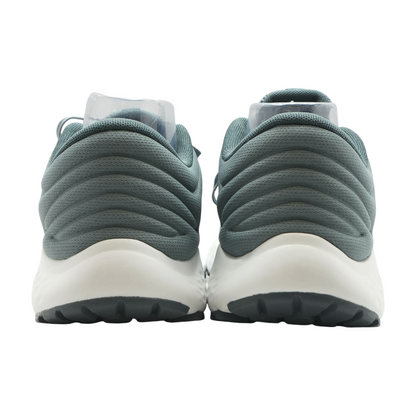 520 Low-Top Athletic Shoes