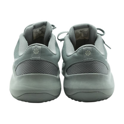 Legend Essential 3 Next Nature Low-Top Athletic Shoes