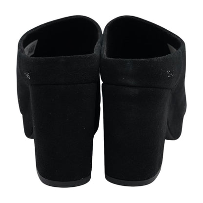 Black Wedged Sandals