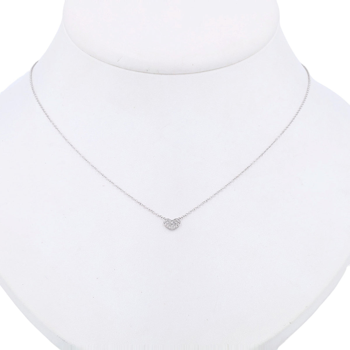 14K White Gold Diamond Pendant Necklace
