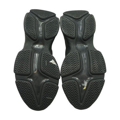 Isles 2 Black Low Top Athletic Shoes