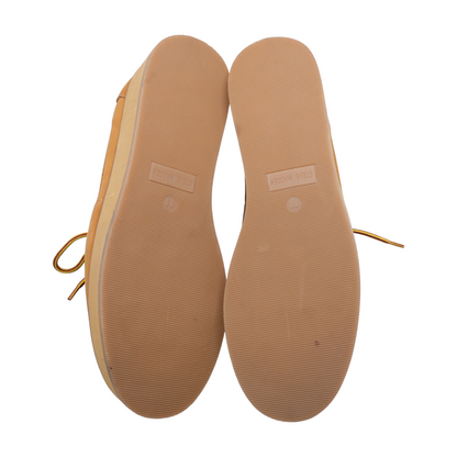 Tan Flats