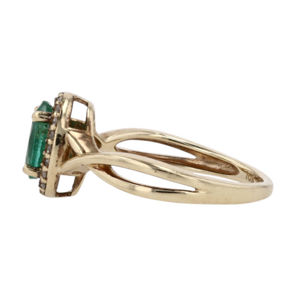 10K Yellow Gold Emerald Fashion Ring