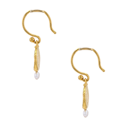 22K Yellow Gold Cultured Pearl Dangle Earrings