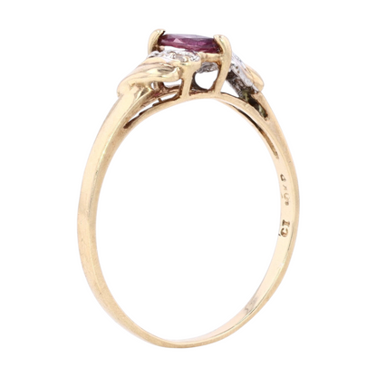 10K Yellow Gold Pink Stone Fashion Ring