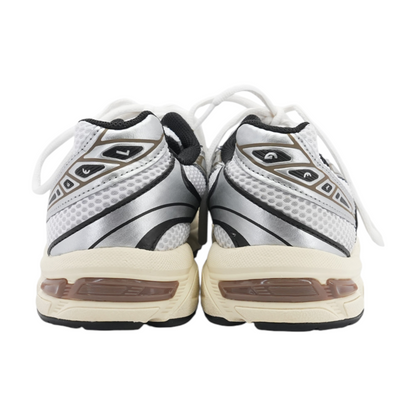 Gel-1130 Low-Top Athletic Shoes