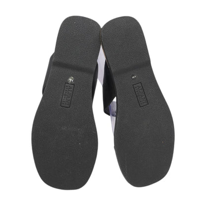 Black Flat Sandals