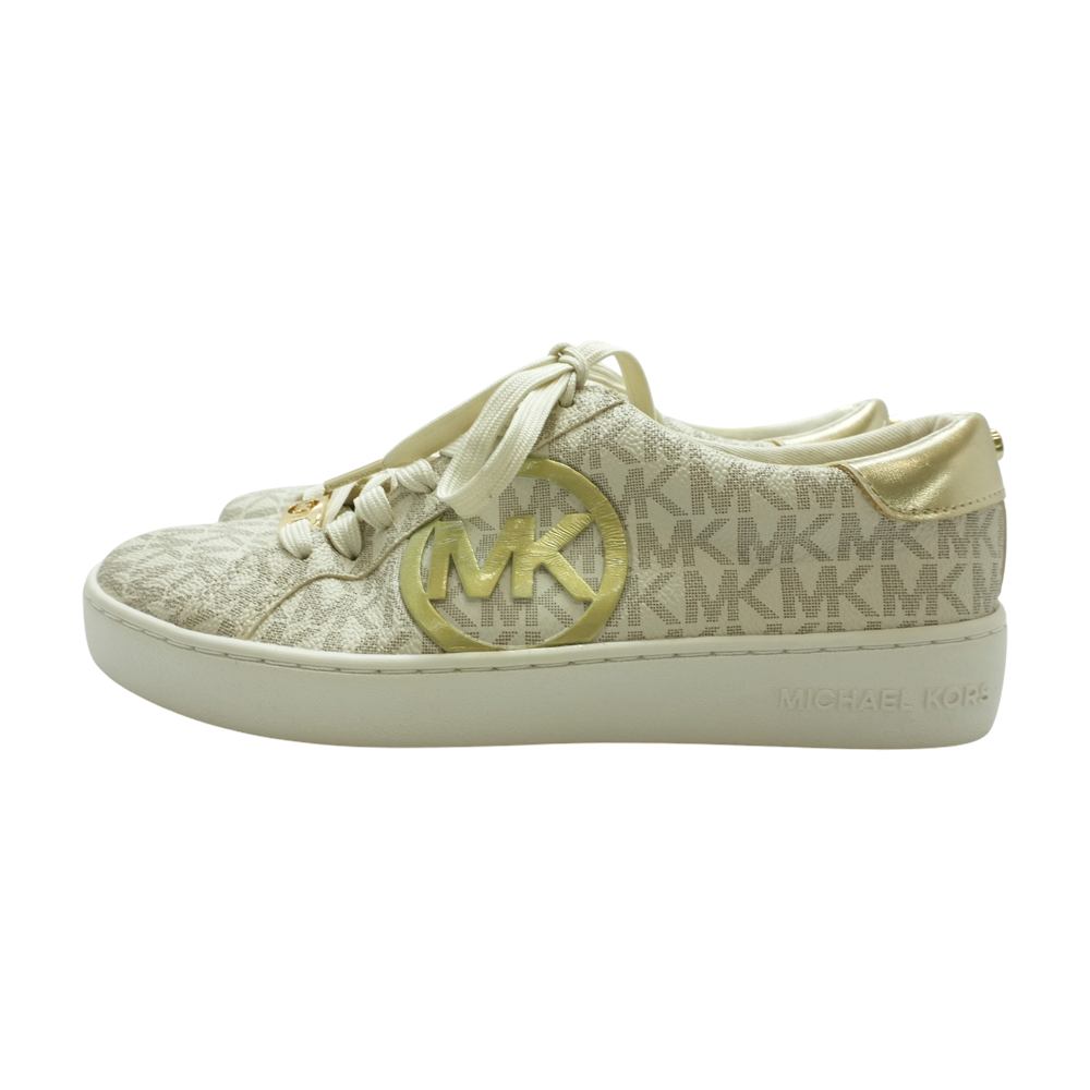 LS241 Low-Top Athletic Shoes