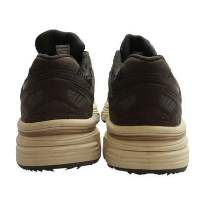 Brown Low-Top Athletic Shoes