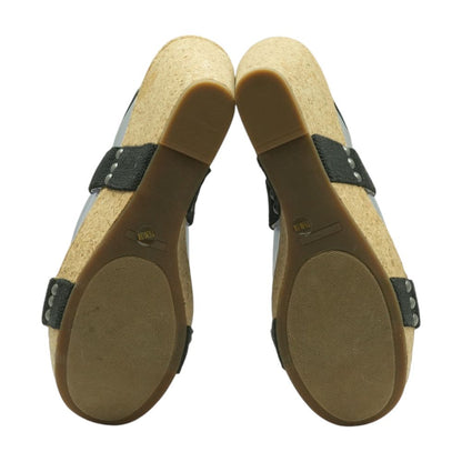 Black Wedged Sandals