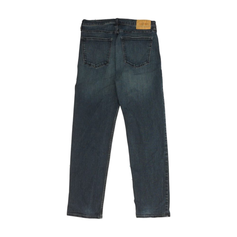 Straight Jeans