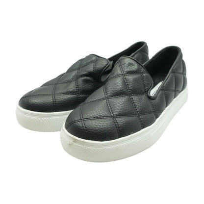 Globe Slip-On Black Athletic Shoes
