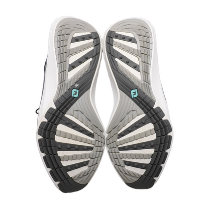 Quantum Low-Top Athletic Shoes