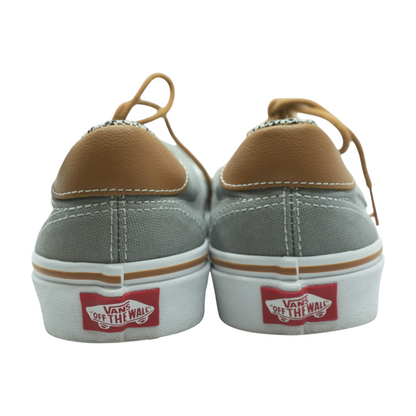 Classic Low-Top Athletic Shoes