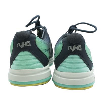 Devotion Plus Low-Top Athletic Shoes