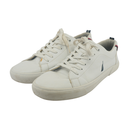 Graves Low-Top Athletic Shoes