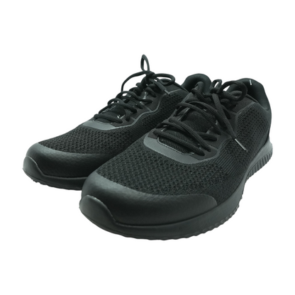 Black Low-Top Athletic Shoes