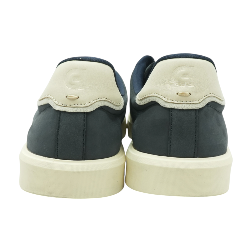 Crosscourt Low-Top Athletic Shoes