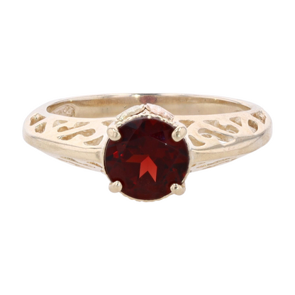 10K Yellow Gold Garnet Fashion Ring