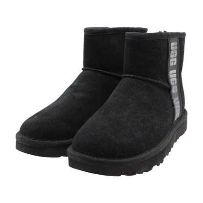 Black Winter Boots