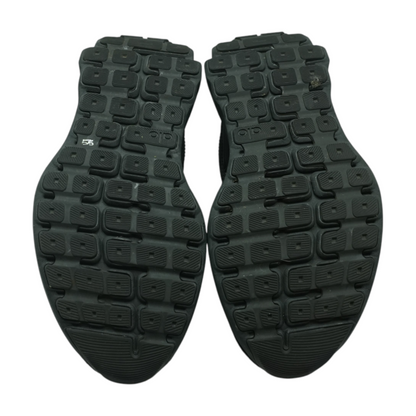 Runner Low-Top Athletic Shoes